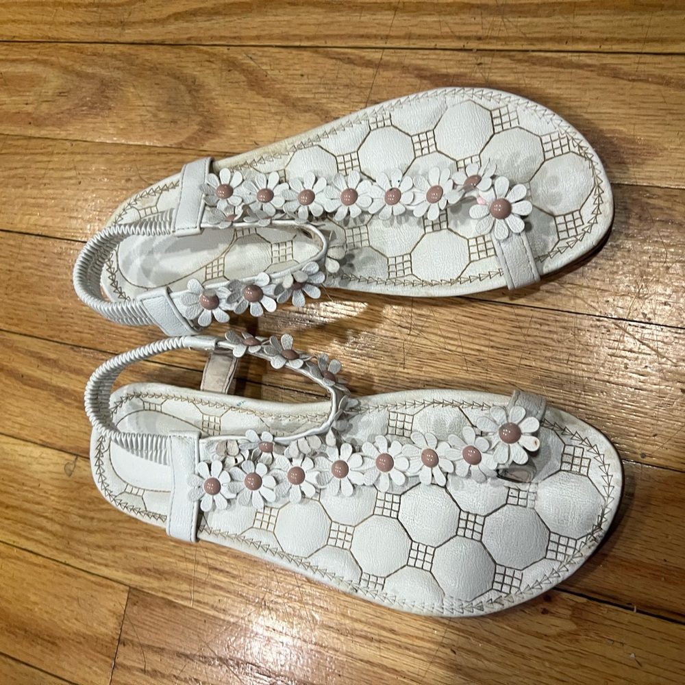 White Floral Women's Sandals
